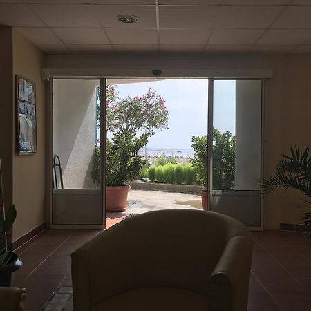 Hotel La Rosa Negra Ulcinj Eksteriør billede