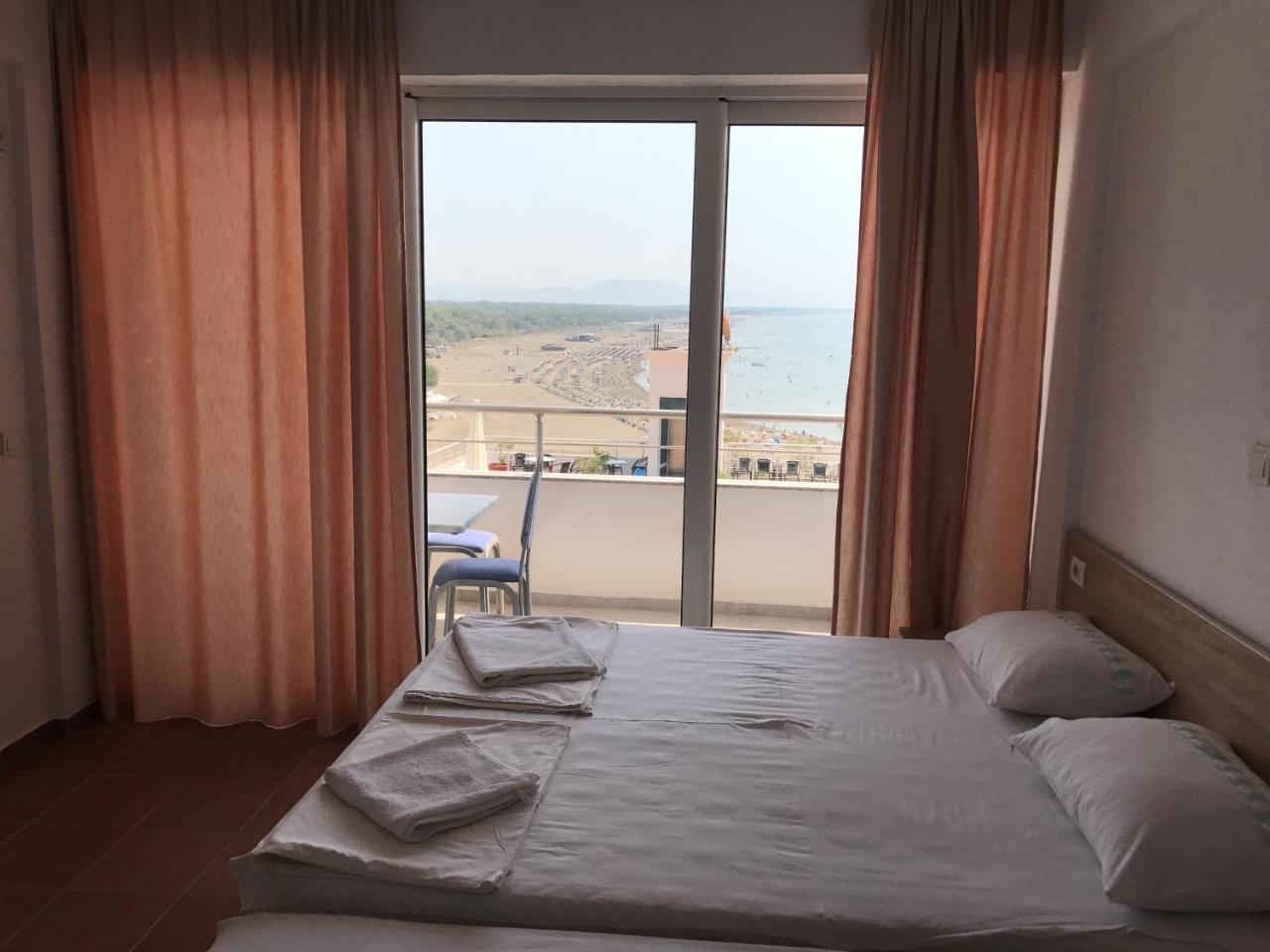 Hotel La Rosa Negra Ulcinj Eksteriør billede
